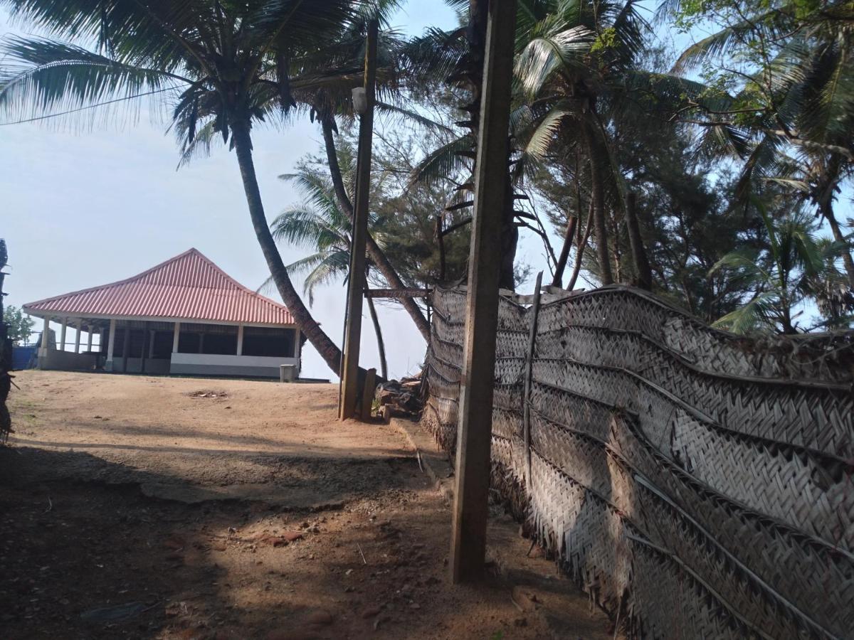 Happy Beach Guest House Hambantota Exteriér fotografie