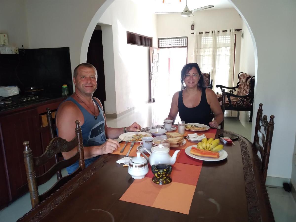 Happy Beach Guest House Hambantota Exteriér fotografie
